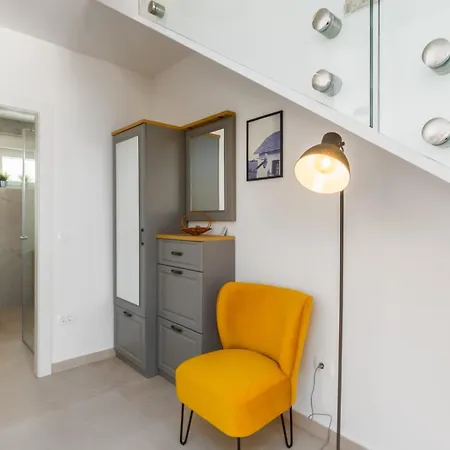 Villa Sunshine By Seeadria Agency Karpinjan